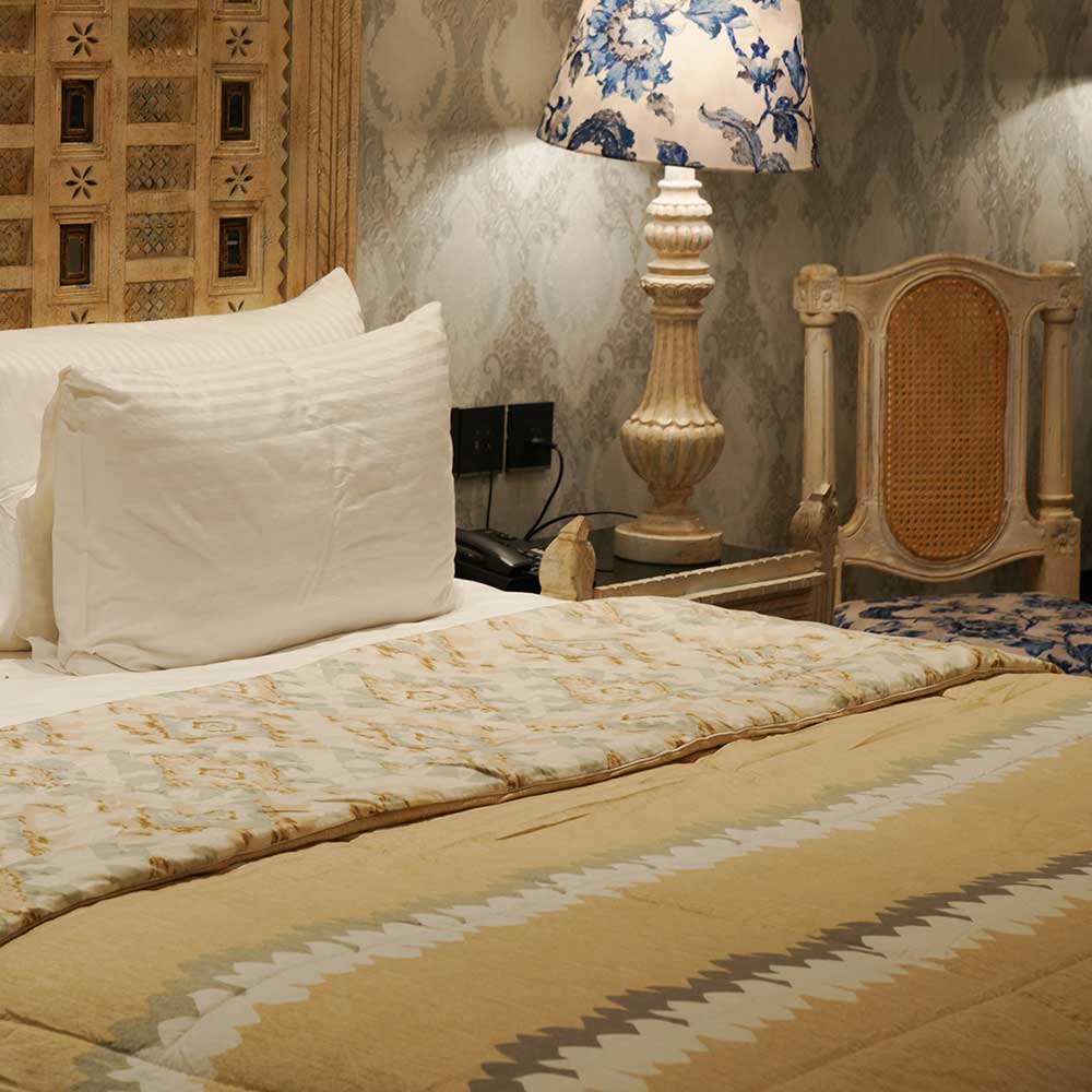 Sandy Stripes Cozy Reversible Double Bed Duvet