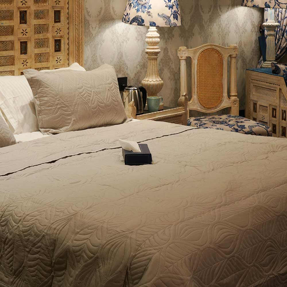 Wave-Stitch Cotton Double Bed  Cover with Pillow cover set