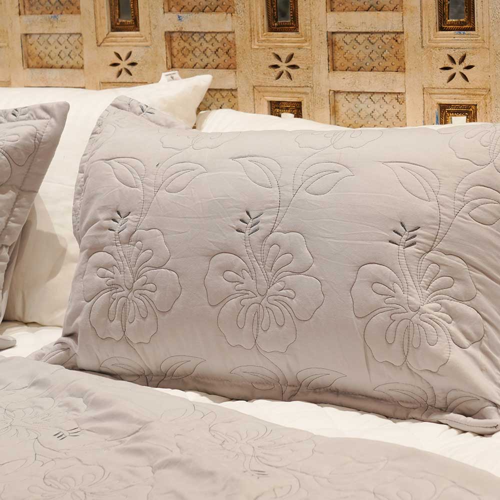 Soft Bloom Quilted Double Bed Cover with Pillow Case Set