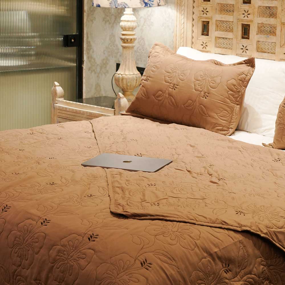 Warm Beige Floral Retreat Double Bed Cover with Pillow Case Set