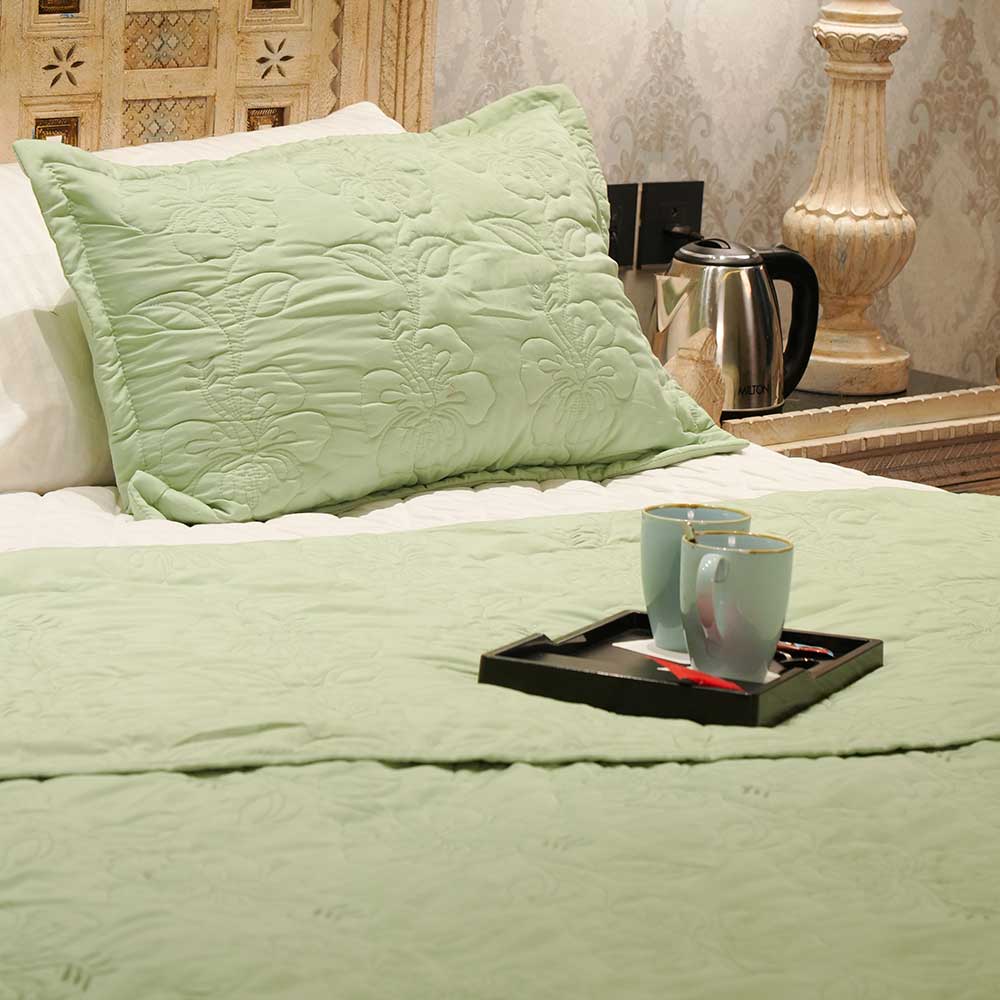 Floral Comfort in Sage Double Bed Cover with Pillow Case Set