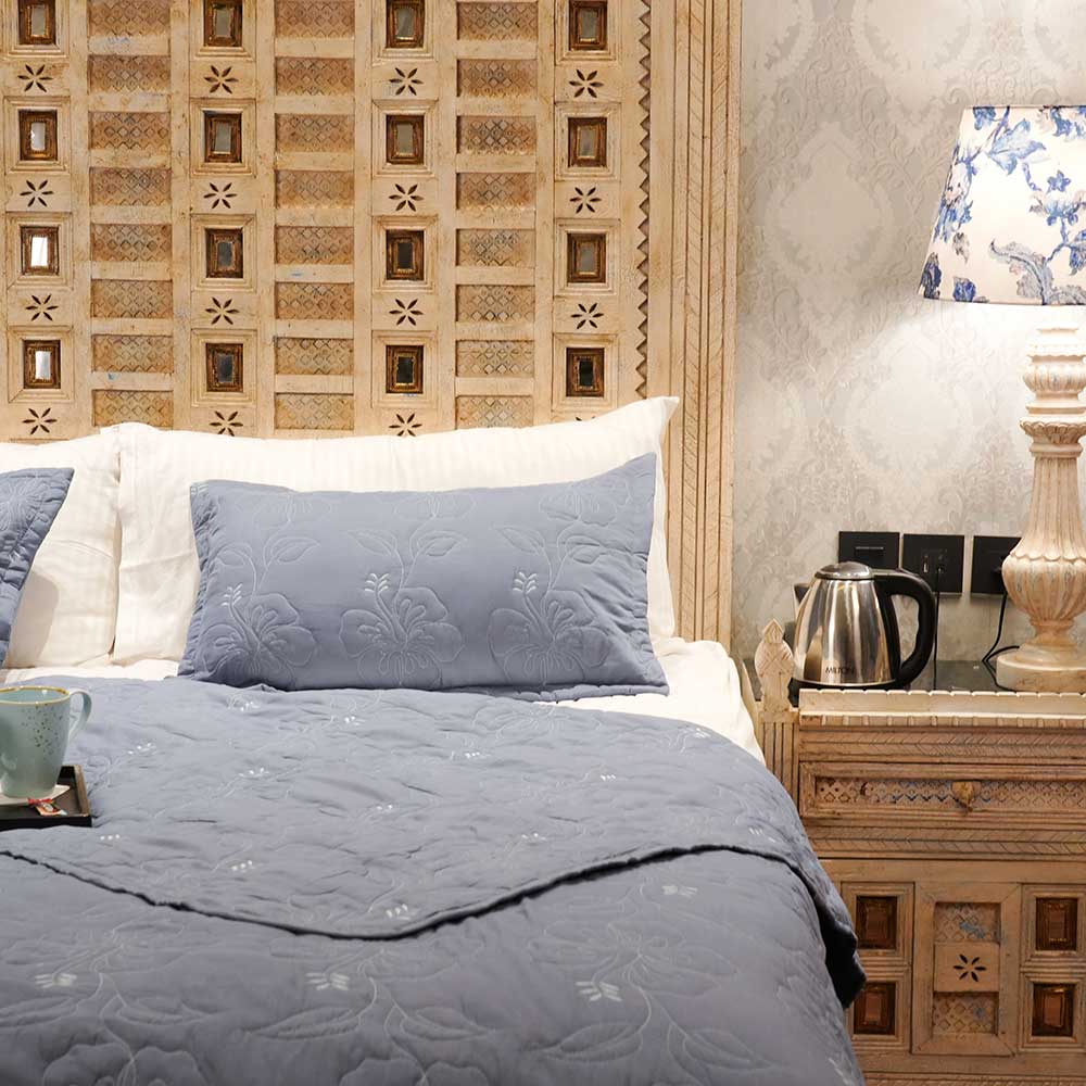 Floral Elegance in Grey Double Bed Cover with Pillow Case Set