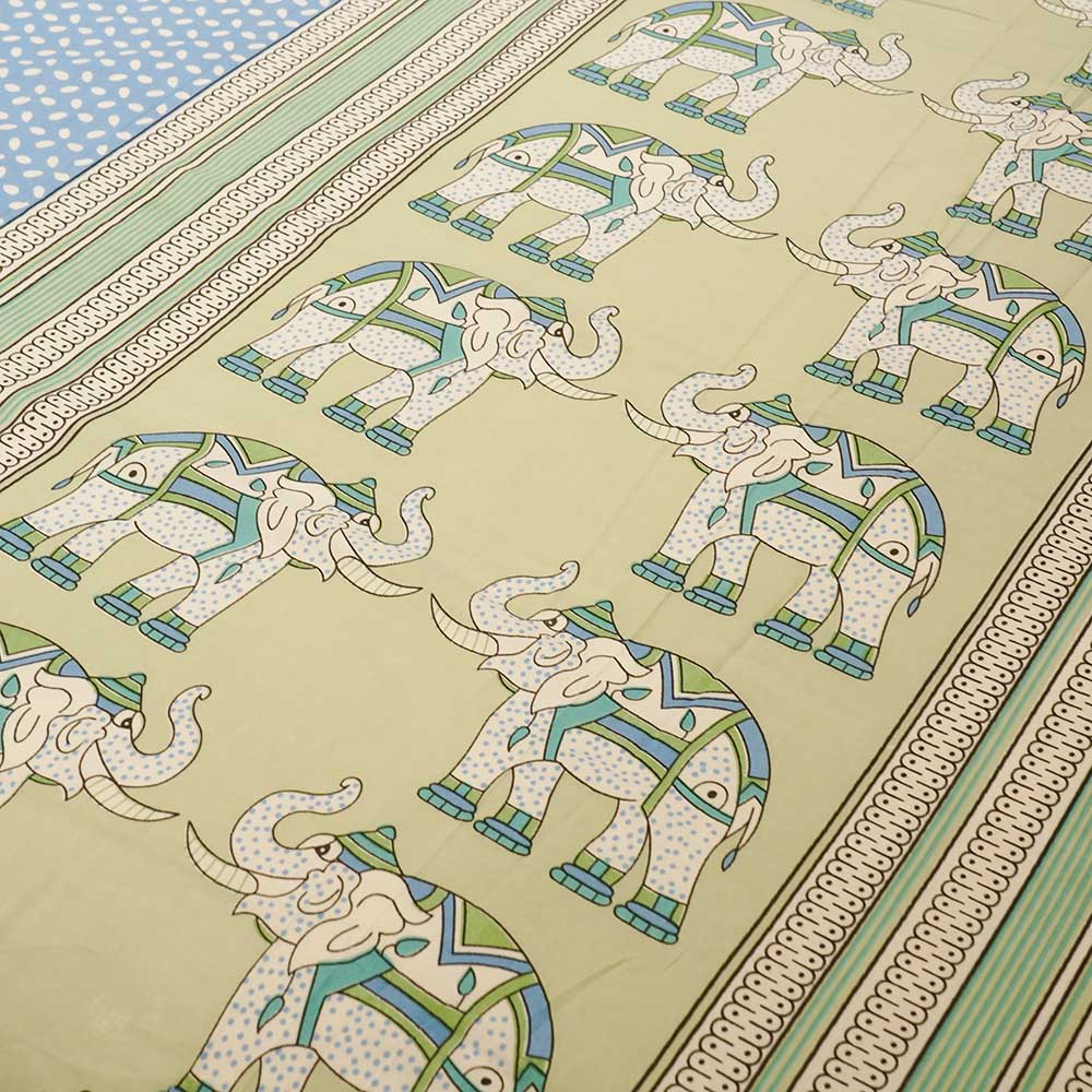 King Size Pure Cotton Safari Delight Double Bed sheet with Pilow Case Set