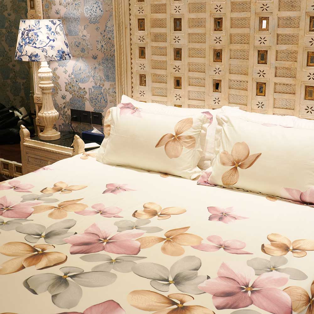 Ethereal Bloom Double Bed sheet with Pilow Case Set